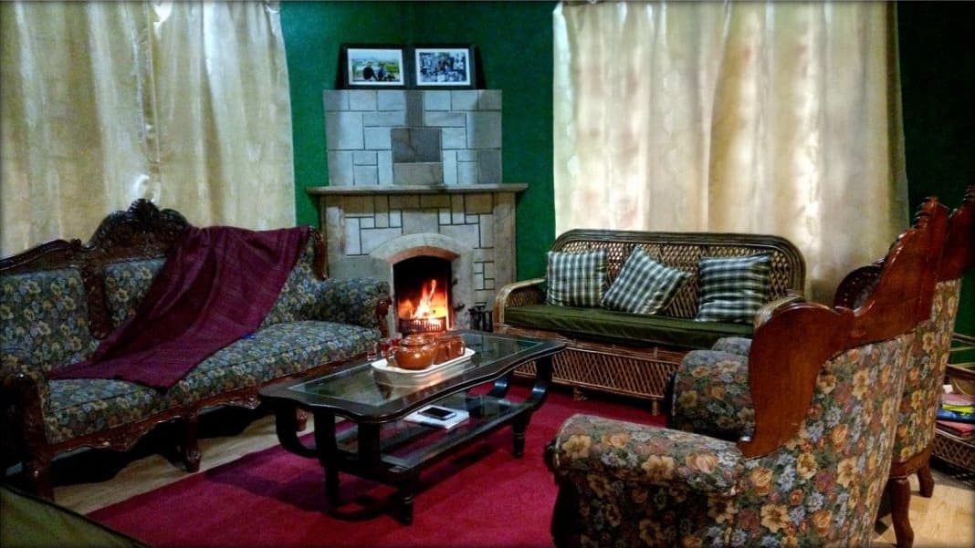 Pine Air Guest Lounge